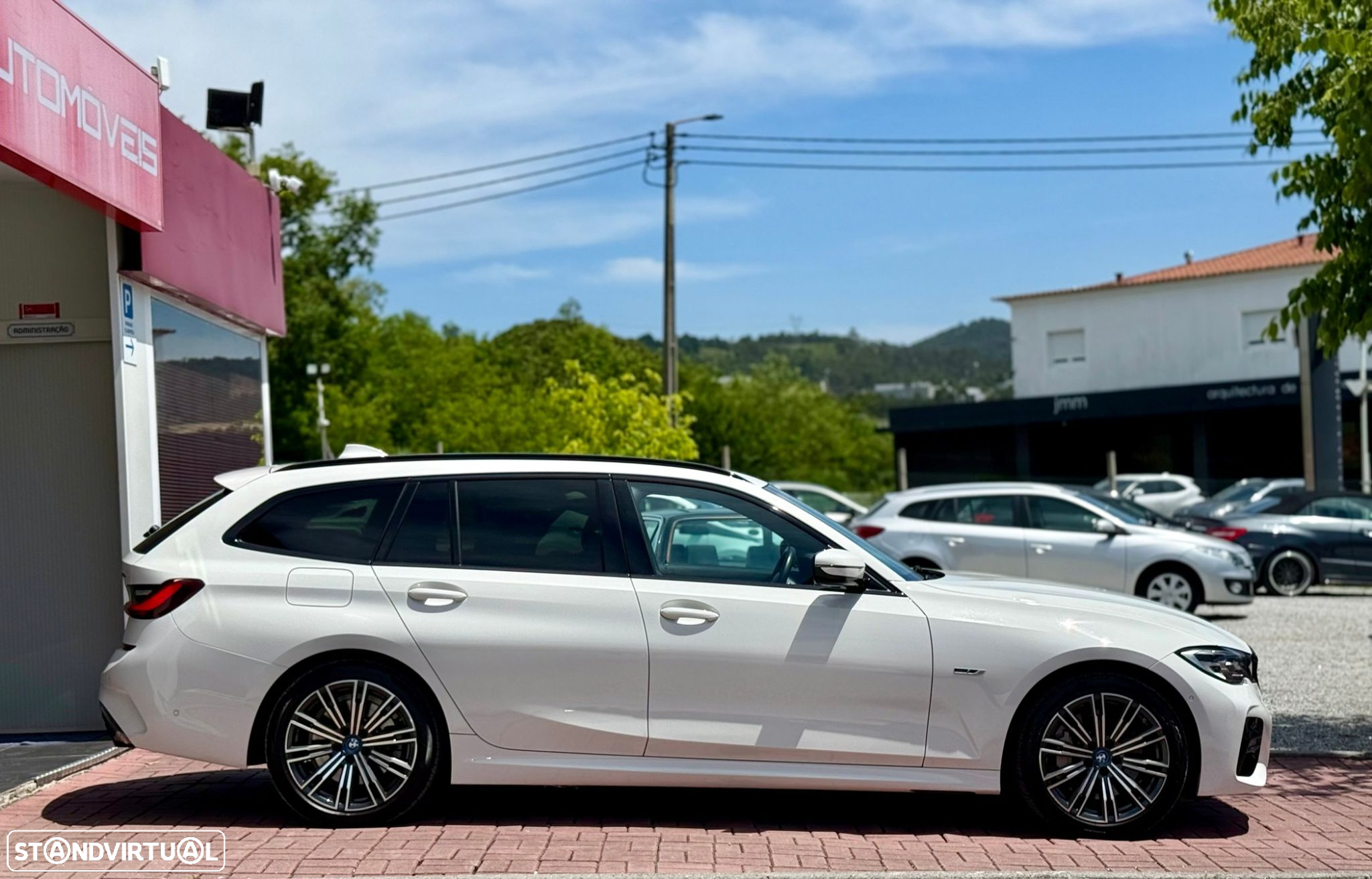 BMW 330 e Touring Pack M Auto - 8