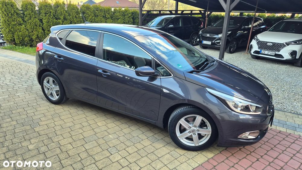 Kia Ceed 1.4 Business Line - 4
