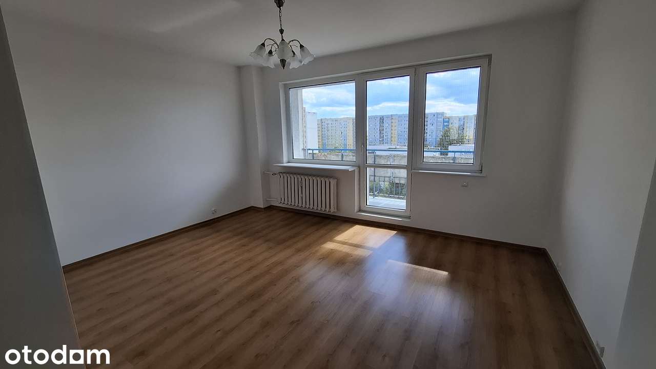 Przestronne 3-pokojowe mieszkanie z balkonem (loggia)