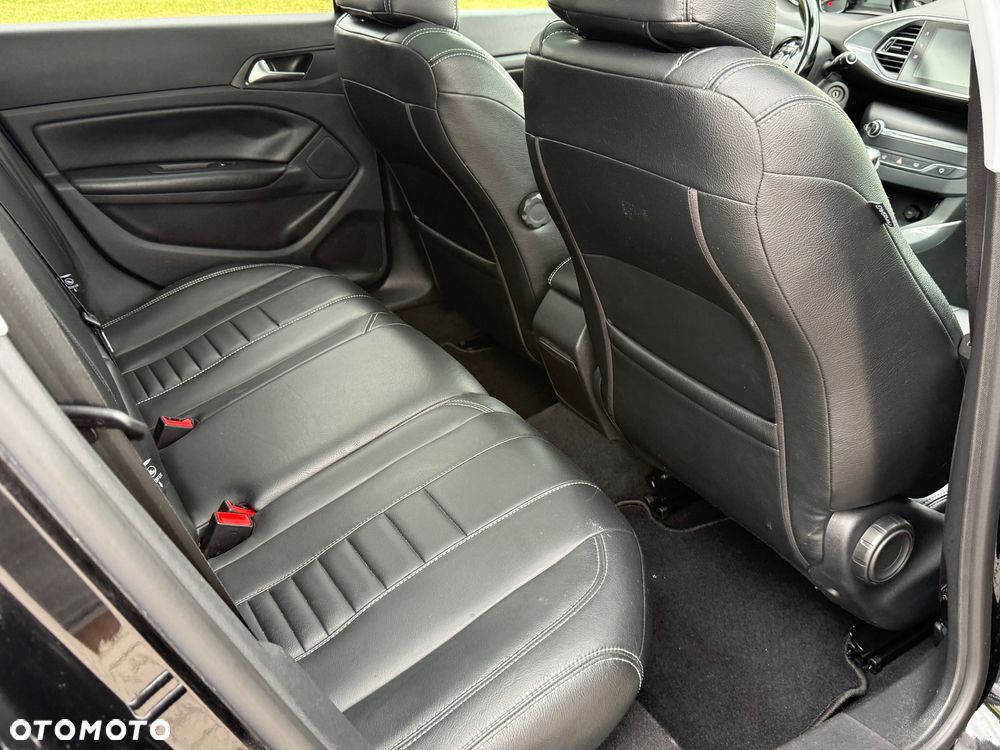 Peugeot 308 - 28