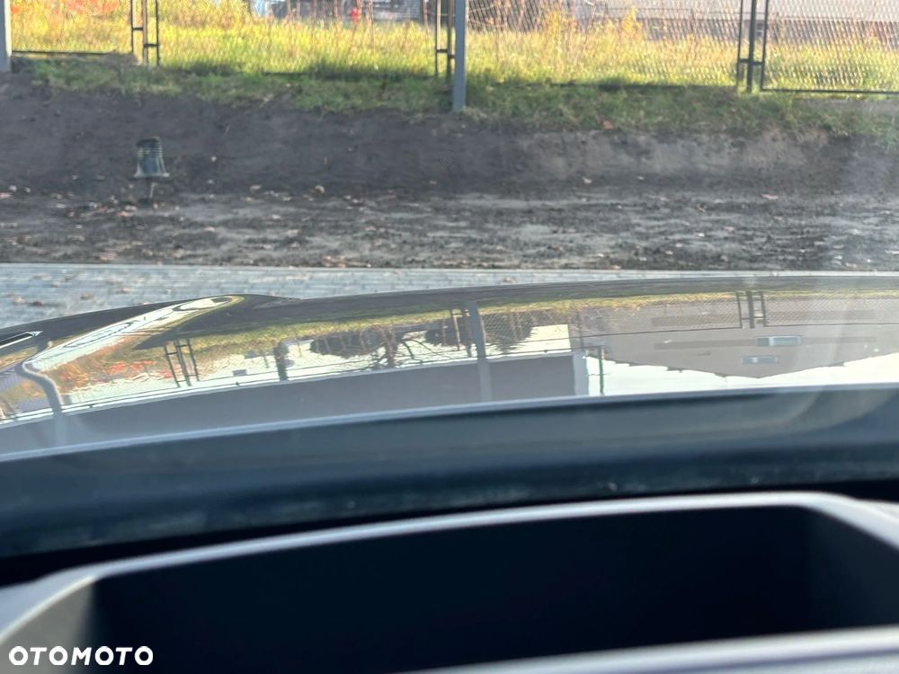 Land Rover Range Rover Velar 2.0 Si4 GPF R-Dynamic - 26