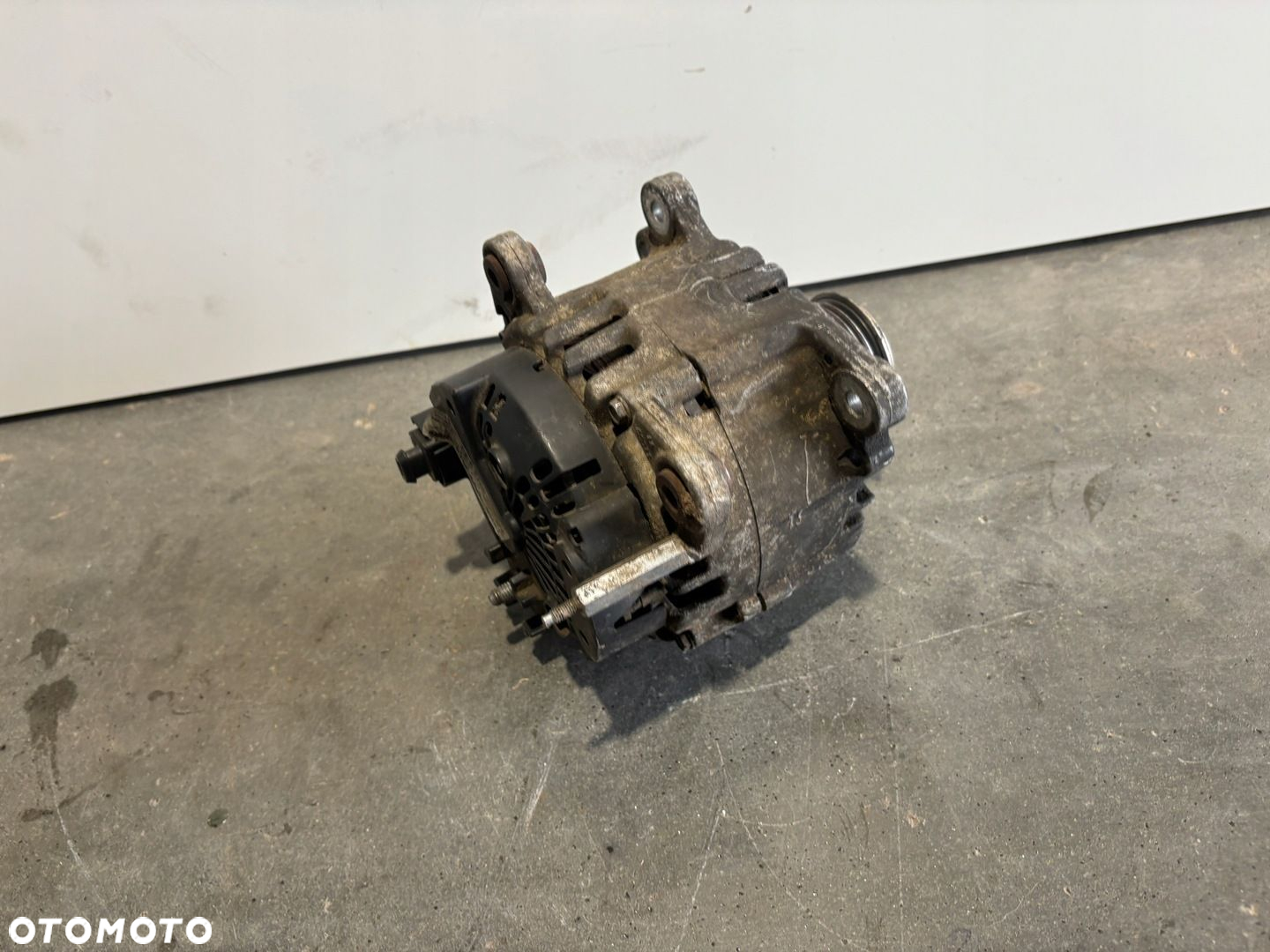 ALTERNATOR VW CRAFTER TRANSPORTER T5 T6 03L903023P - 3