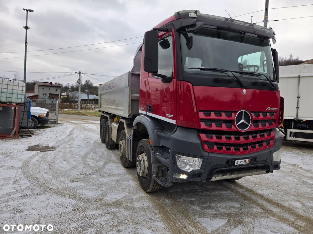 Mercedes-Benz Arocs 3251 - 5