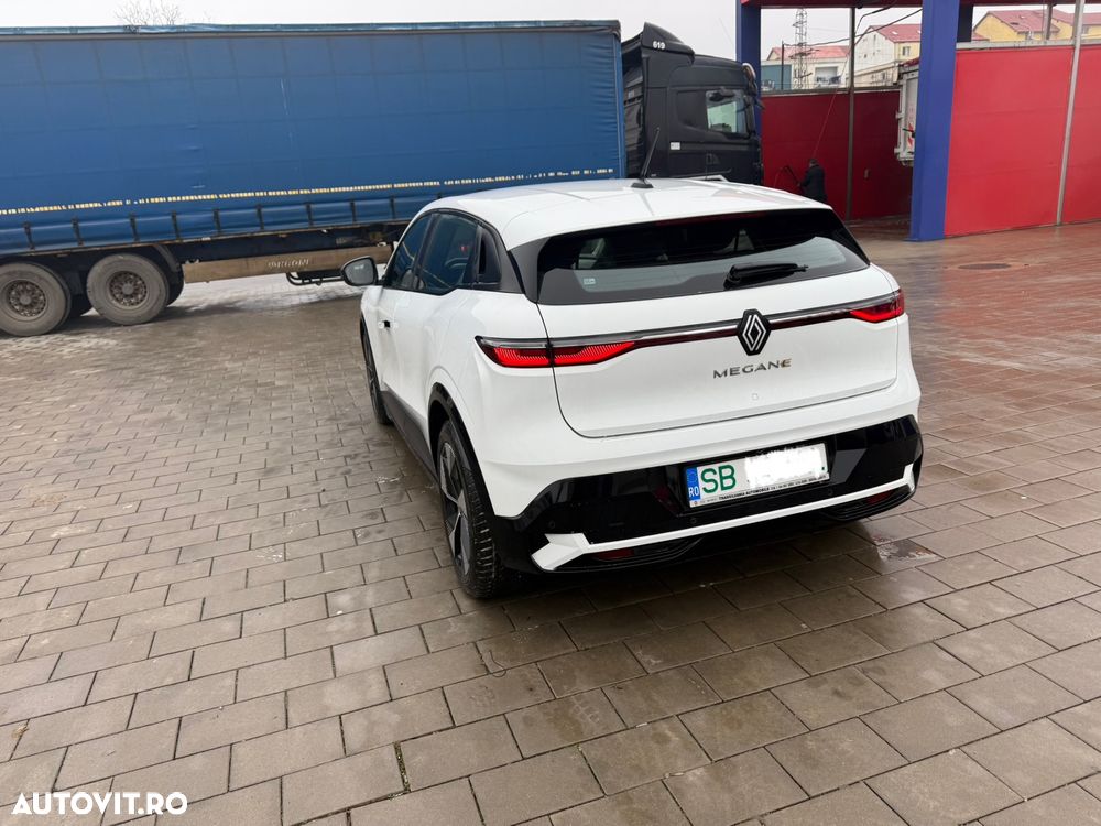 Renault Megane E-TECH EV40 standard charge equilibre - 2