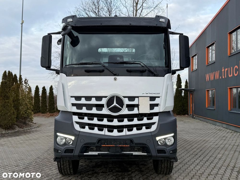 Mercedes-Benz AROCS 3548 8x4 WYWROTKA TRÓJSTRONNA Z BORDMATIKIEM - 2