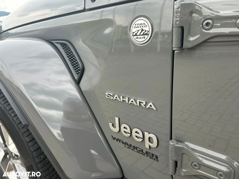 Jeep Wrangler Unlimited 2.2 CRD AT8 Sahara - 16