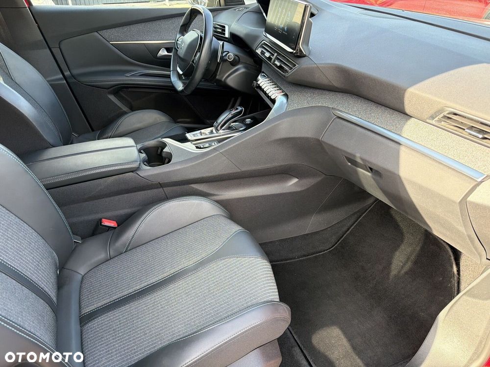 Peugeot 3008 1.5 BlueHDi Allure Pack S&S EAT8 - 31