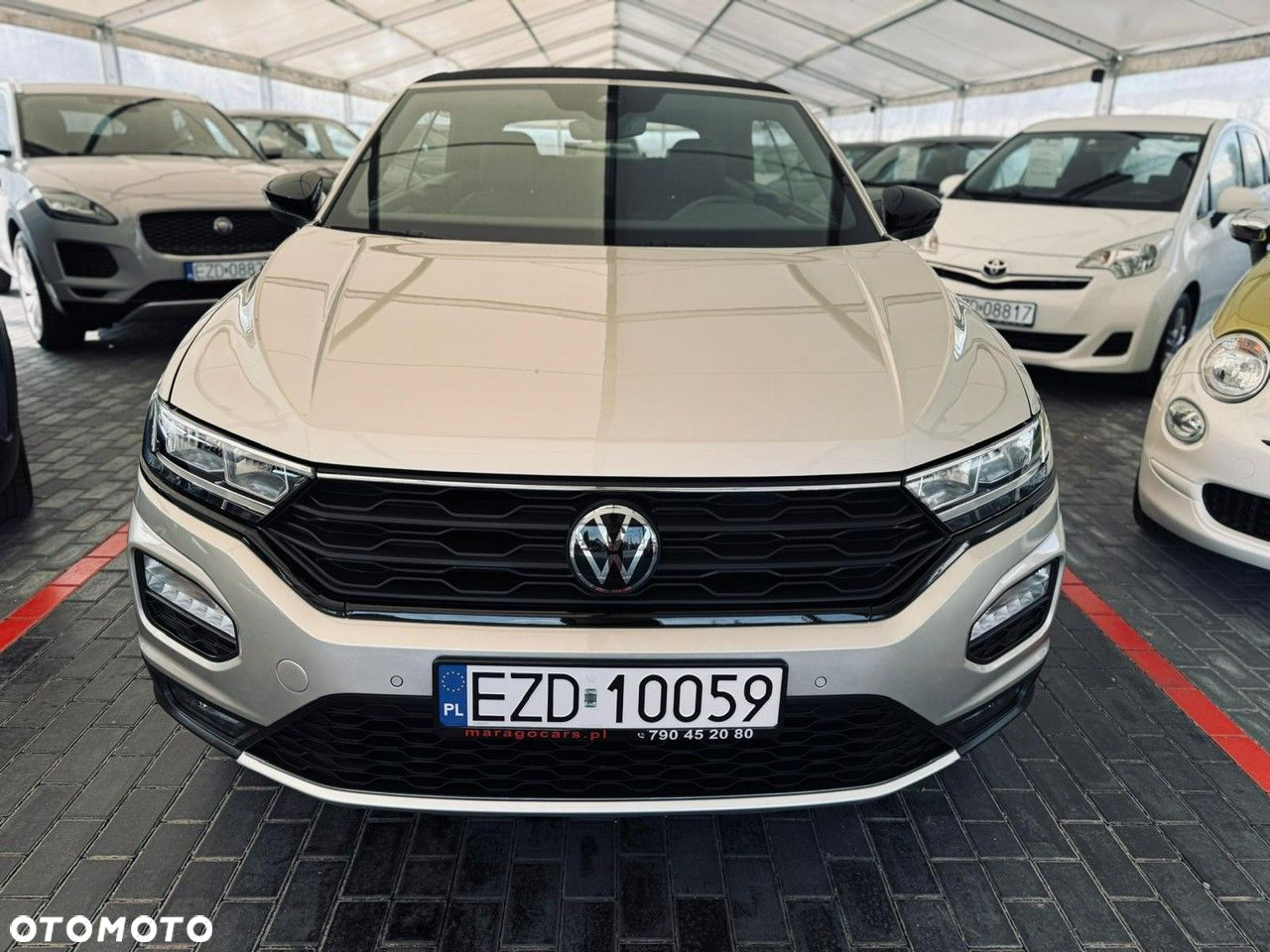 Volkswagen T-Roc - 8