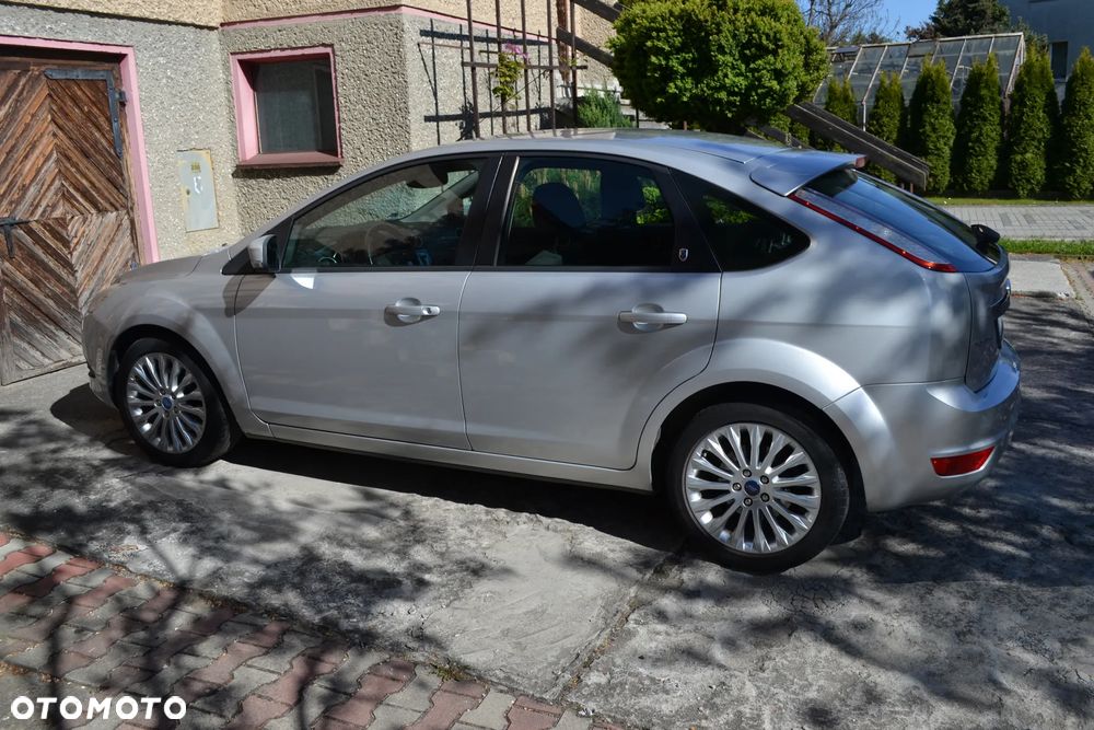 Ford Focus 2.0 TDCi Ghia - 9