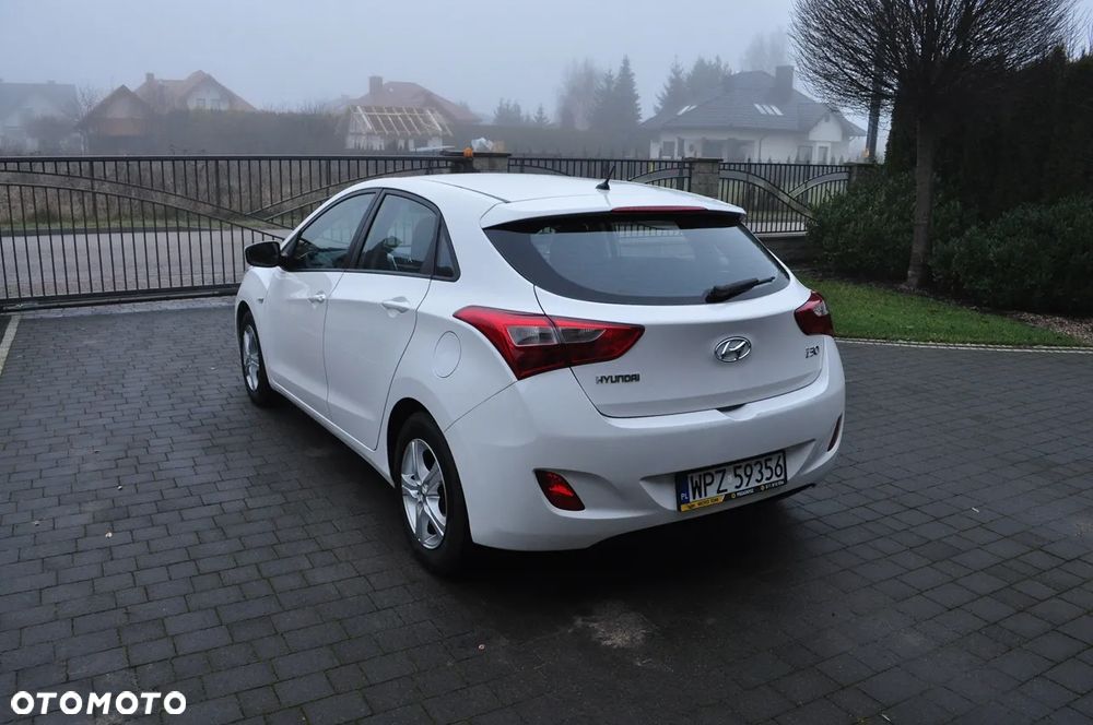 Hyundai i30 1.4 Classic - 4
