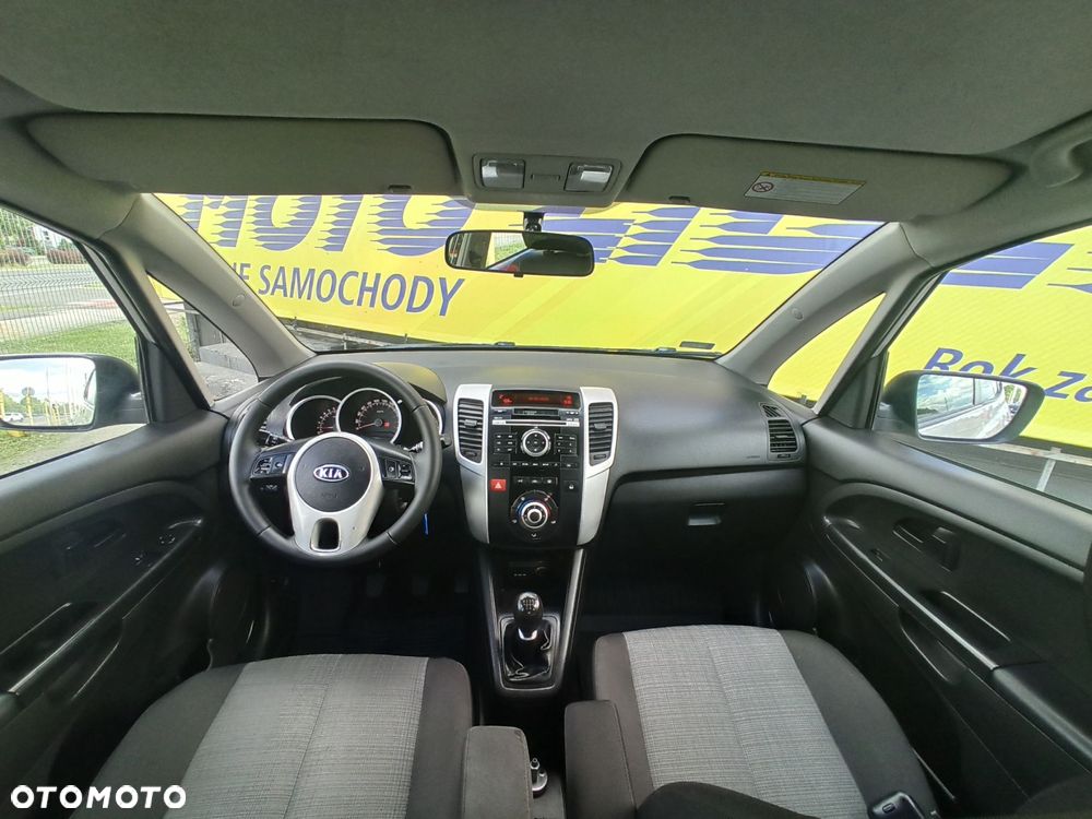 Kia Venga - 19