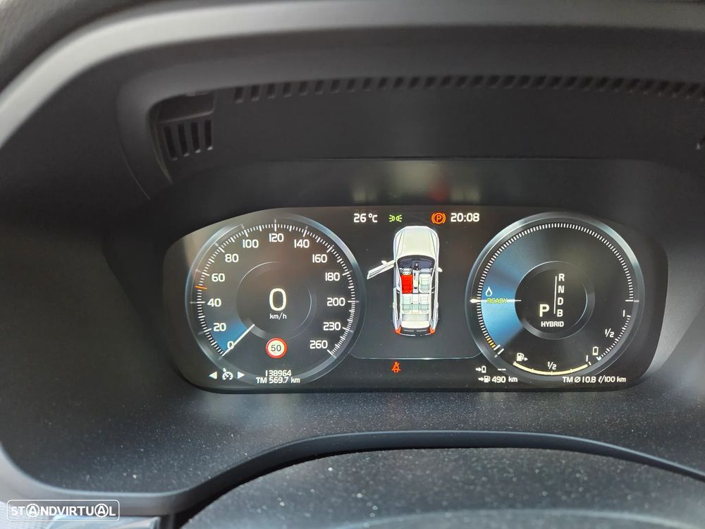 Volvo XC 60 2.0 T8 PHEV R-Design AWD - 2