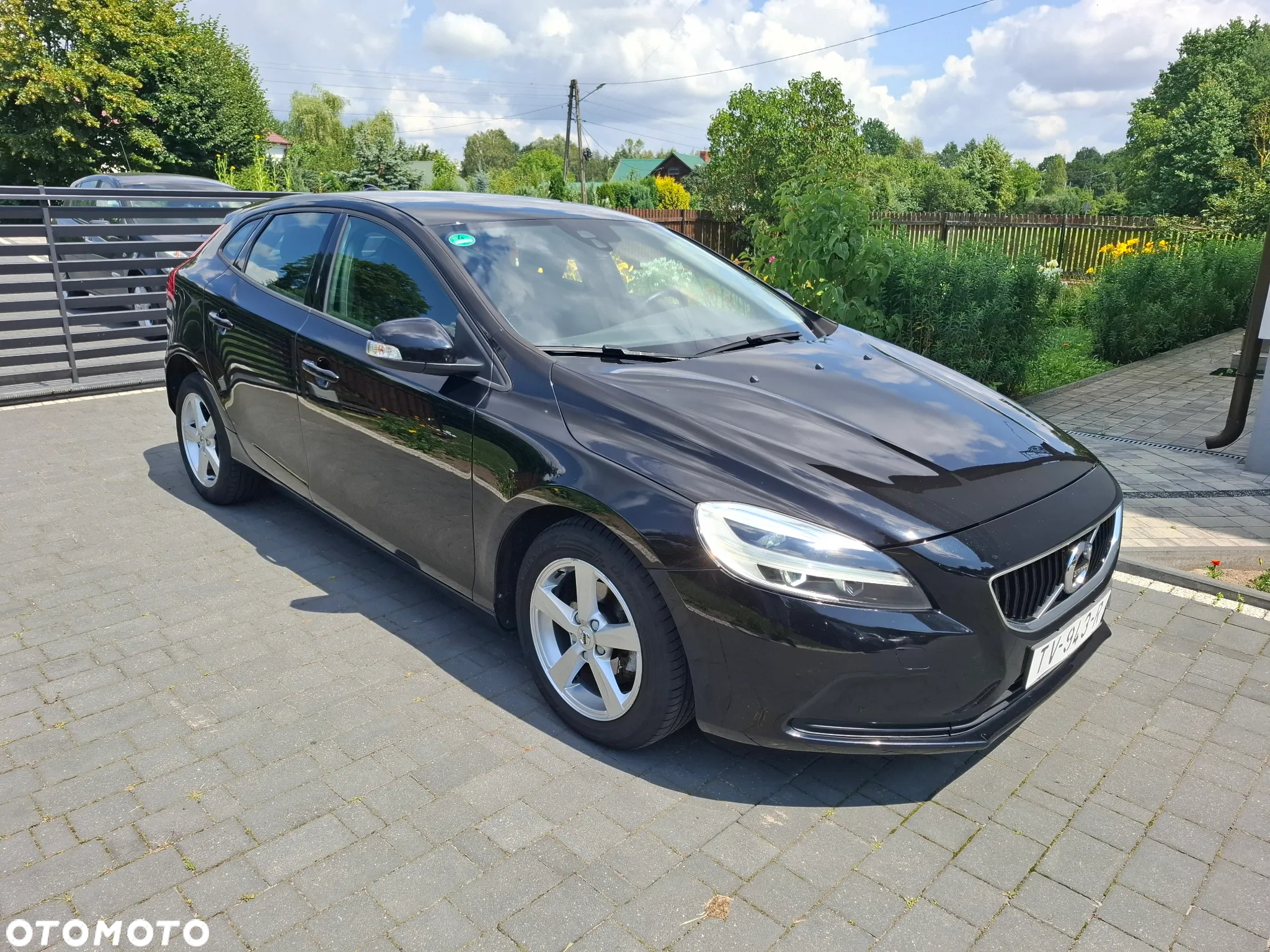 Volvo V40 D2 Drive-E Kinetic - 2