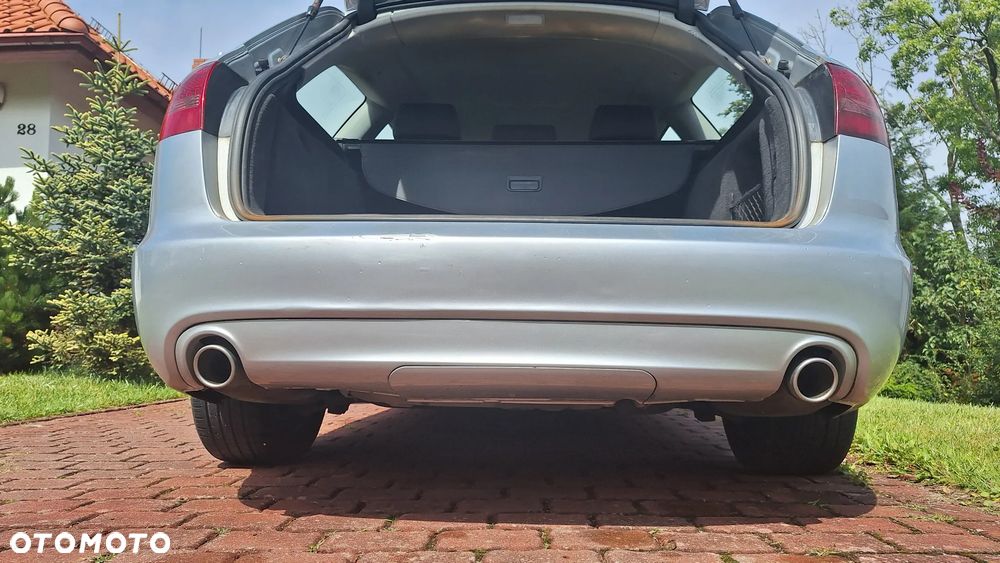 Audi A6 Avant 2.4 quattro - 15