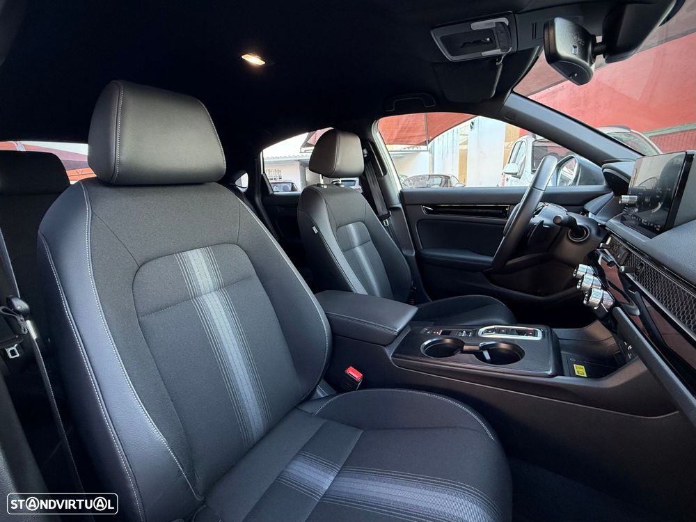 Honda Civic 2.0 0 i-MMD e:HEV Sport - 8