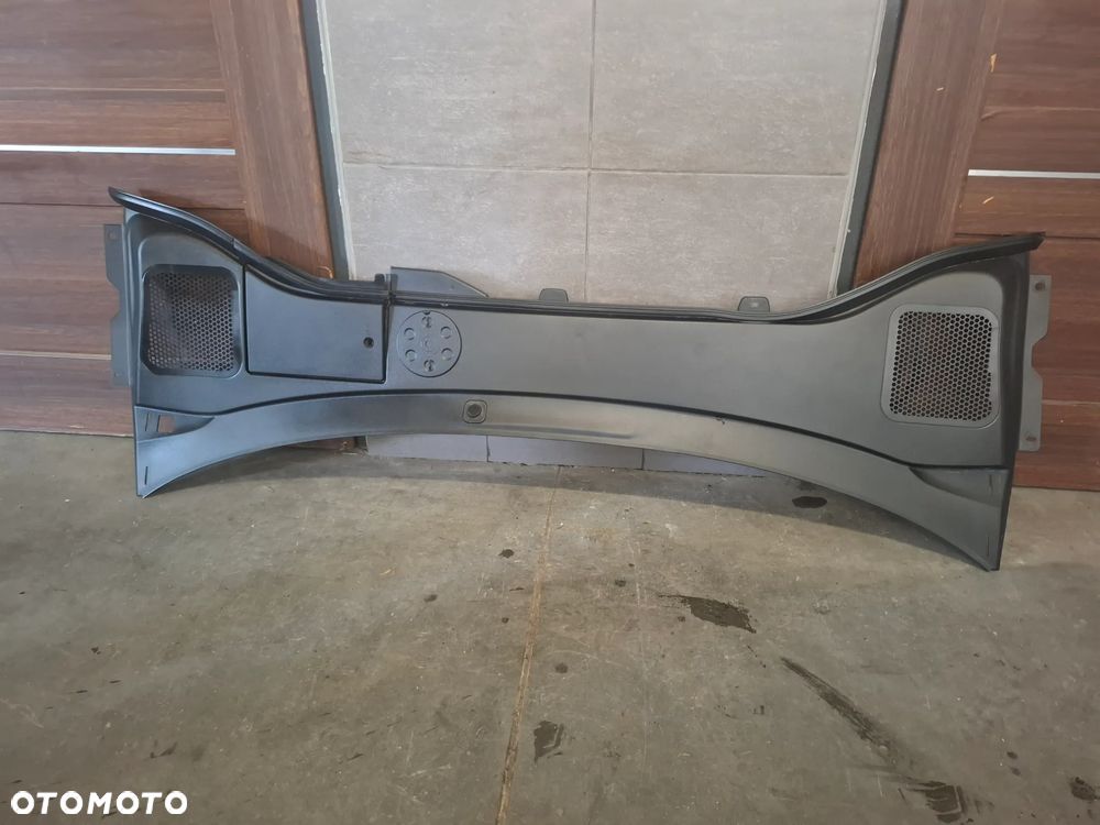 Podszybie szyby przód Volvo S60 II 2011 - 1