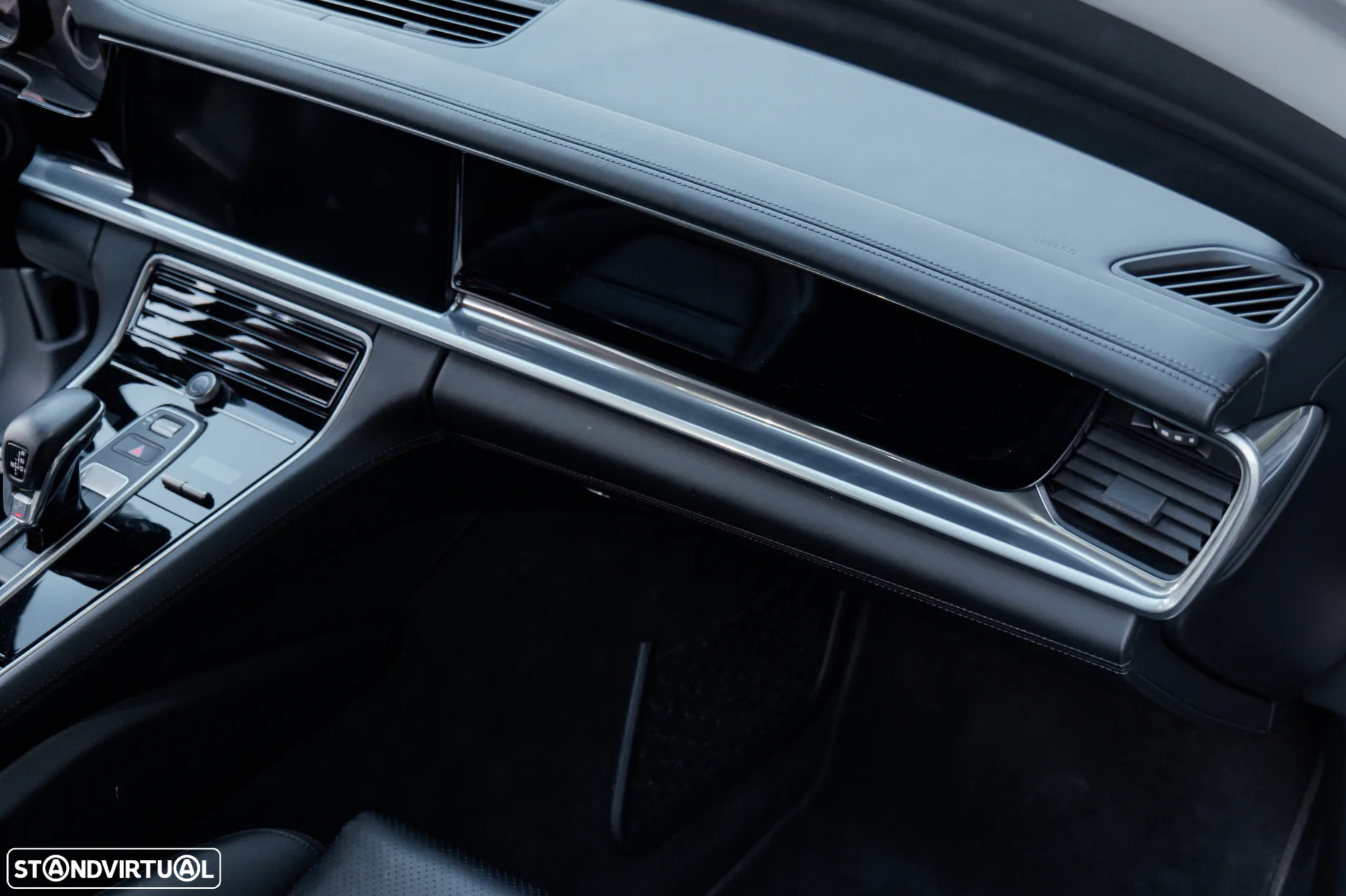 Porsche Panamera Sport Turismo 4 E-Hybrid - 17