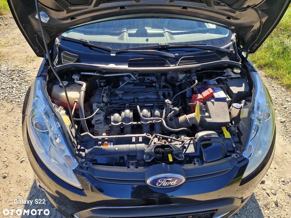 Ford Fiesta 1.6 Ti-VCT Titanium - 21
