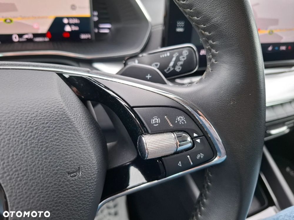 Skoda Octavia Combi 2.0 TDI DSG Clever - 19