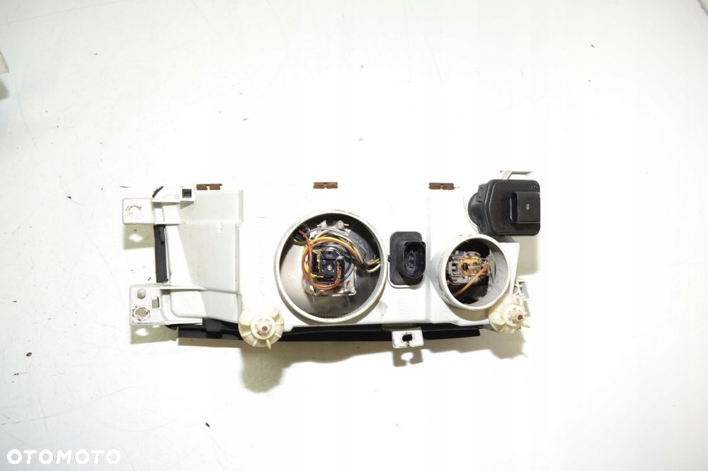 SKODA OCTAVIA I LAMPY PRZÓD REFLEKTORY LEWA PRAWA SOCZEWKA EUROPA 246085-00 - 10