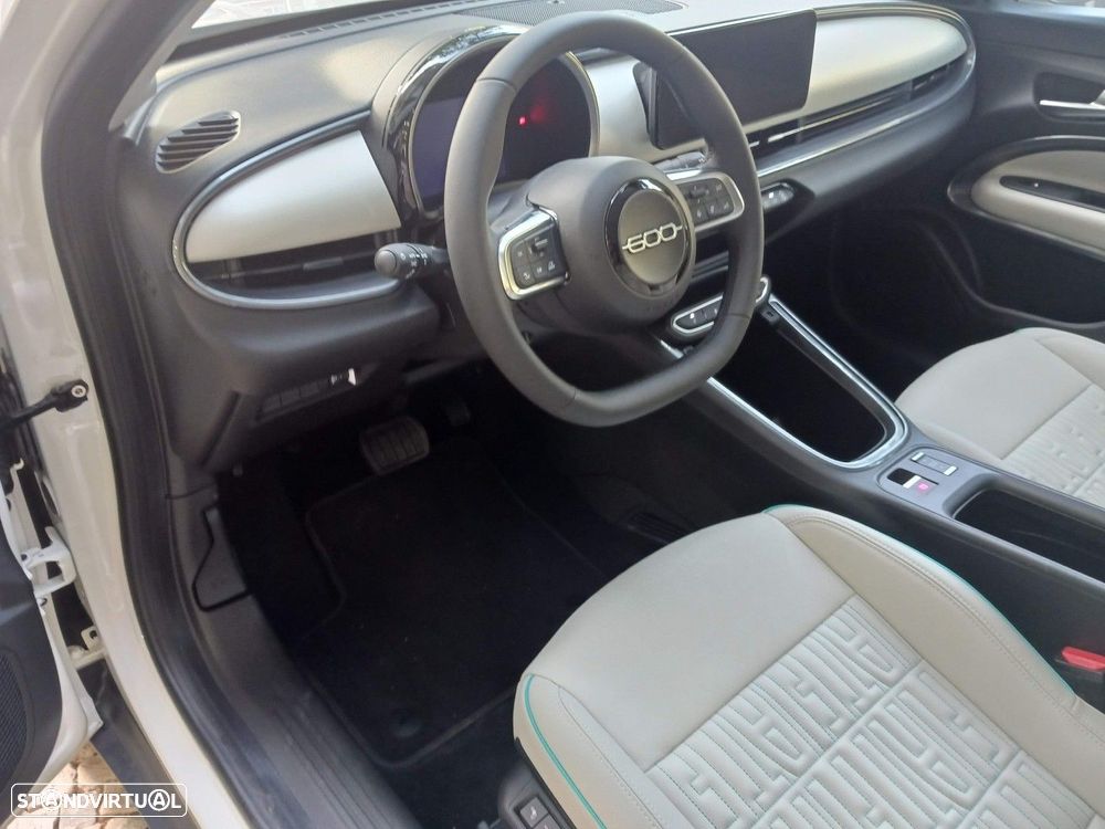 Fiat 600e 54 kWh La Prima - 26