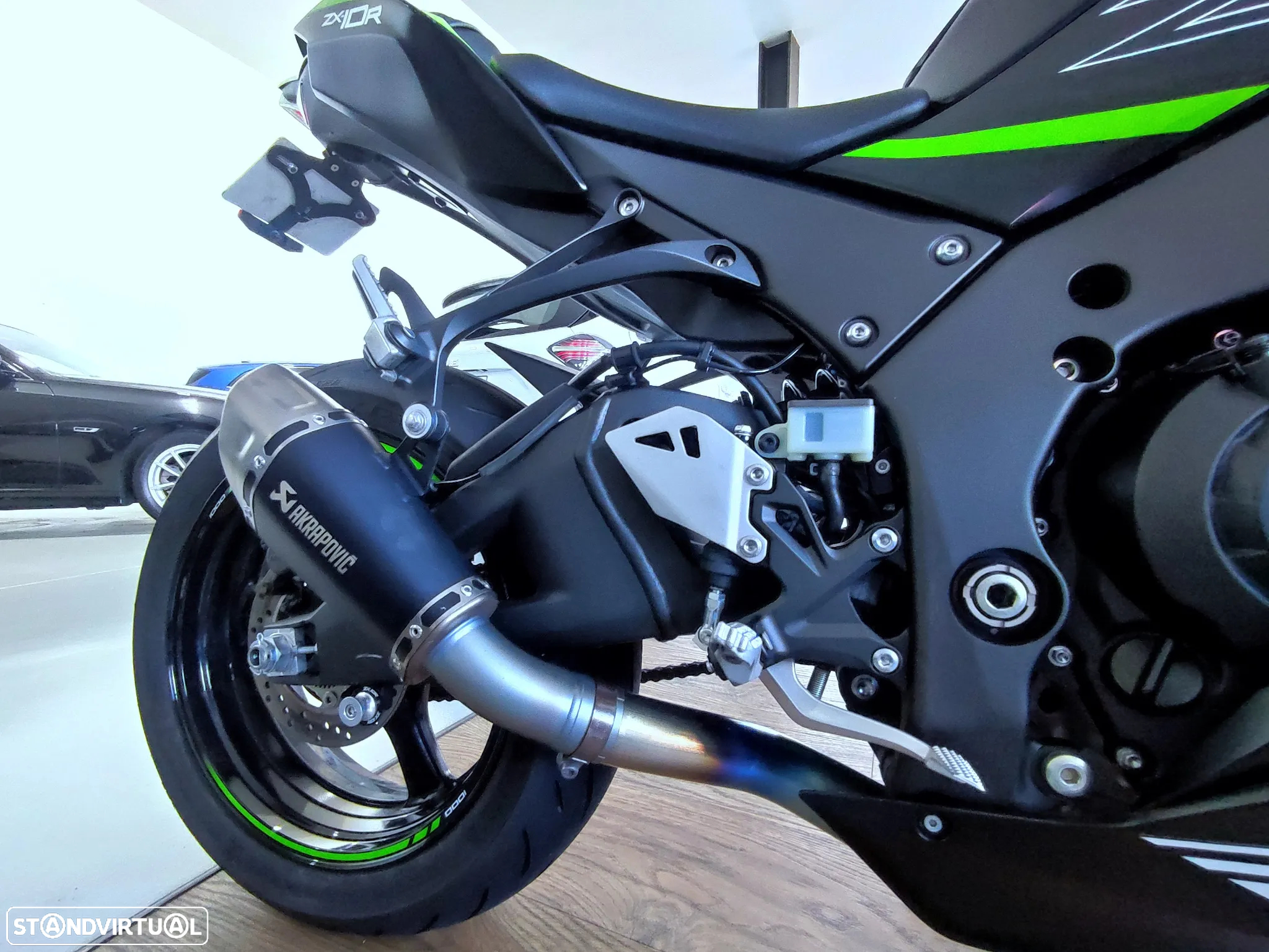 Kawasaki ZXR ZX-10R - 15