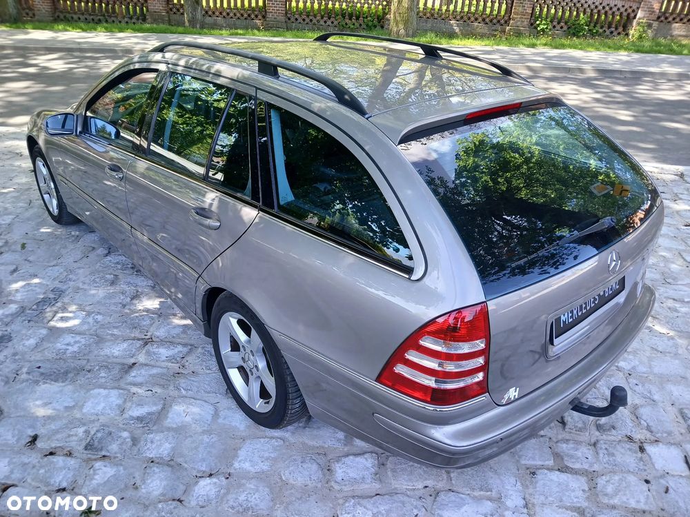 Mercedes-Benz Klasa C 180 Kompressor Automatik Avantgarde - 11