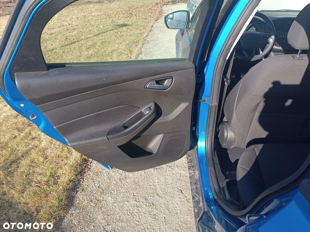 Ford Focus - 14
