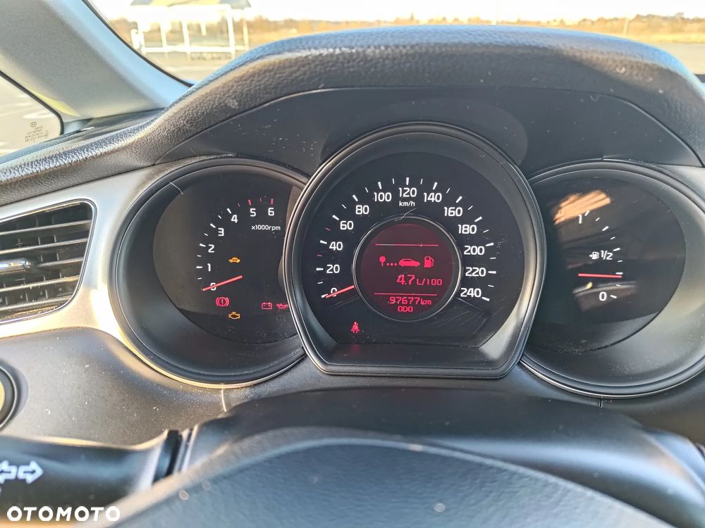 Kia Ceed 1.6 CRDi M - 9