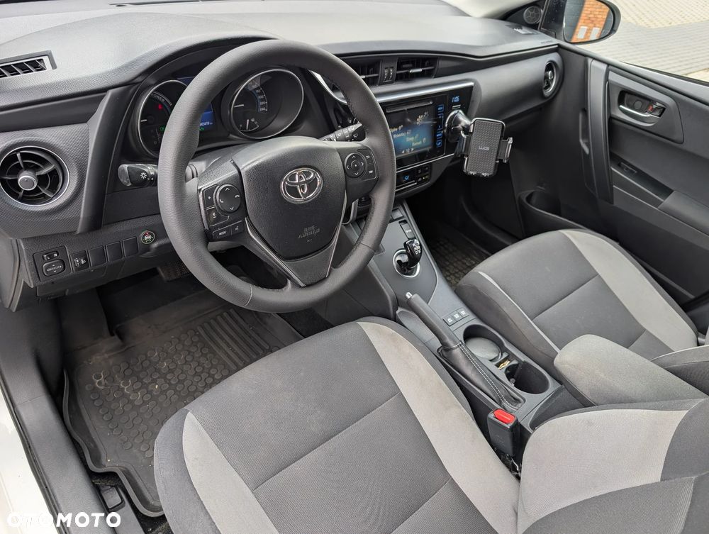 Toyota Auris Hybrid 135 Active - 9