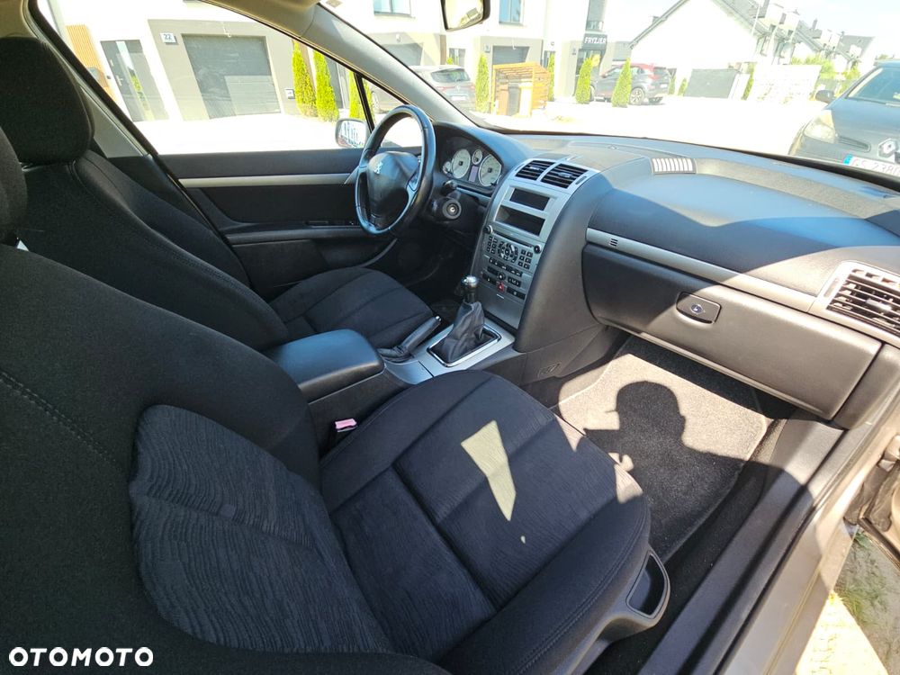 Peugeot 407 1.8 Premium - 12