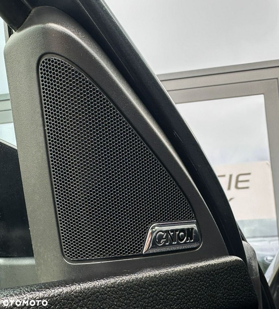 Skoda Octavia 2.0 TDI DSG RS - 30