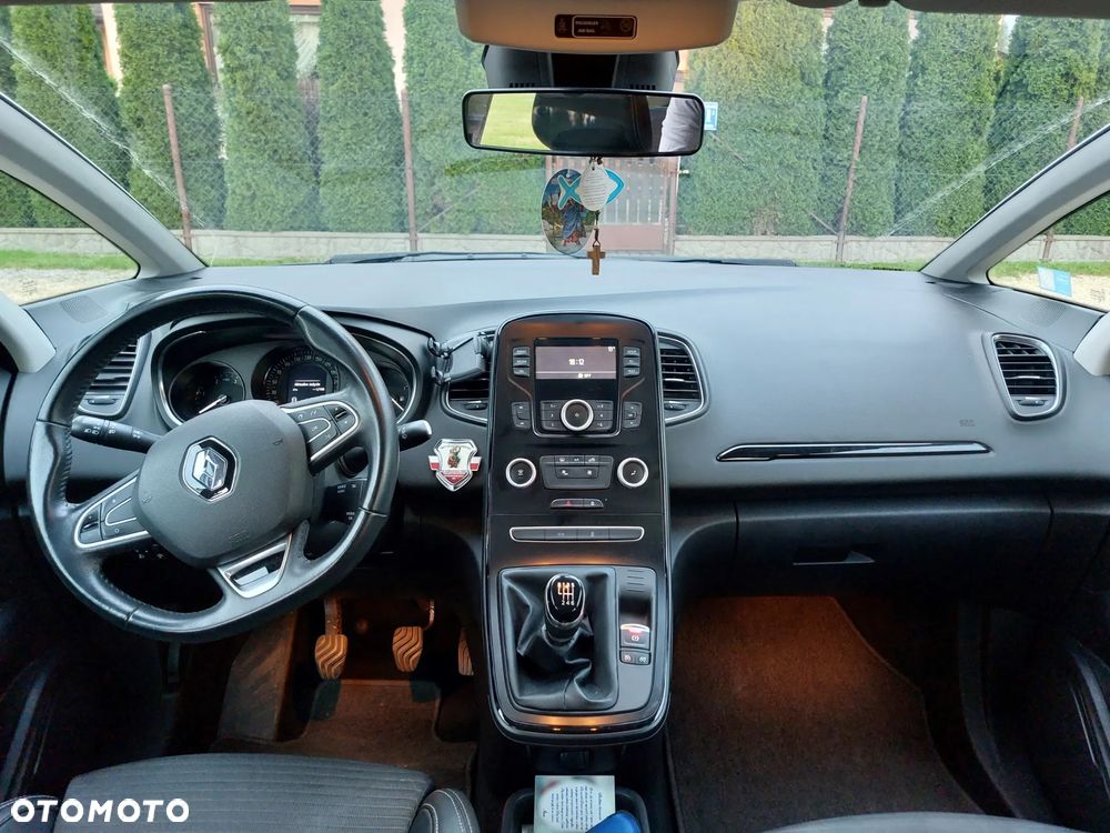 Renault Scenic 1.5 dCi Life - 8