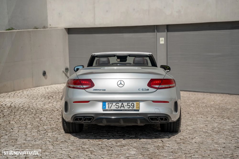 Mercedes-Benz C 63 AMG S - 9