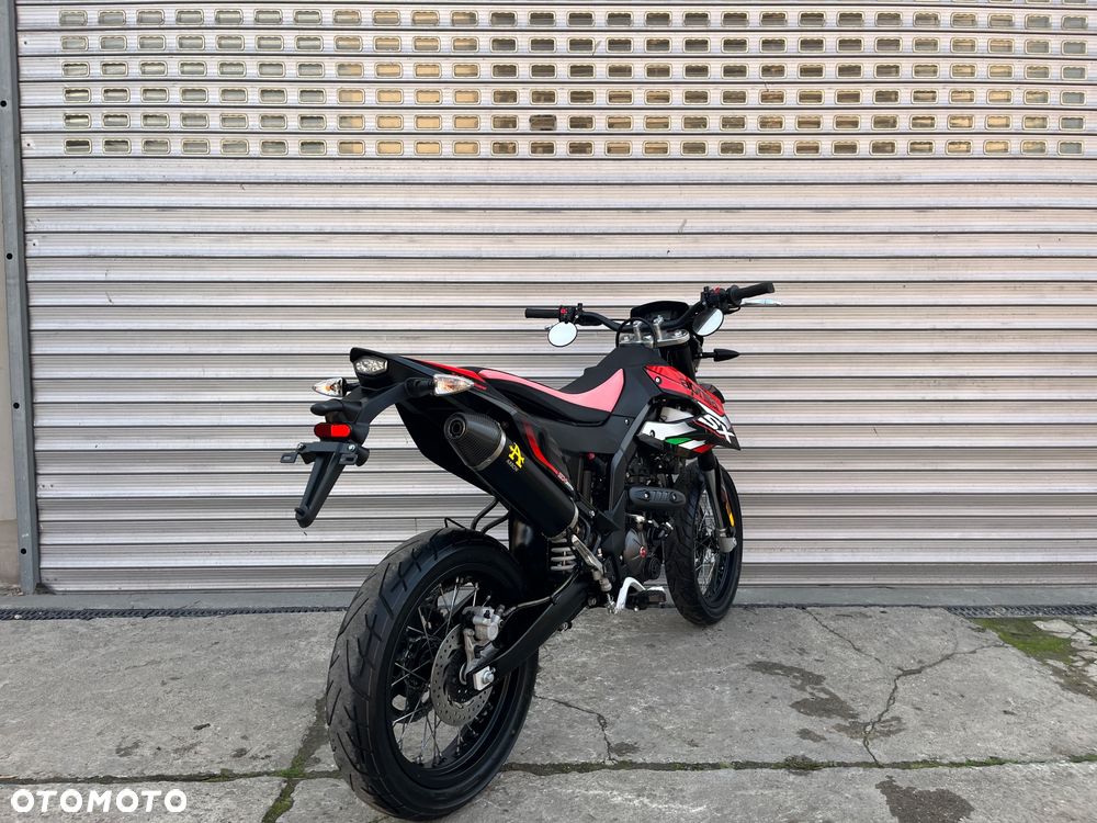 Aprilia SX - 17