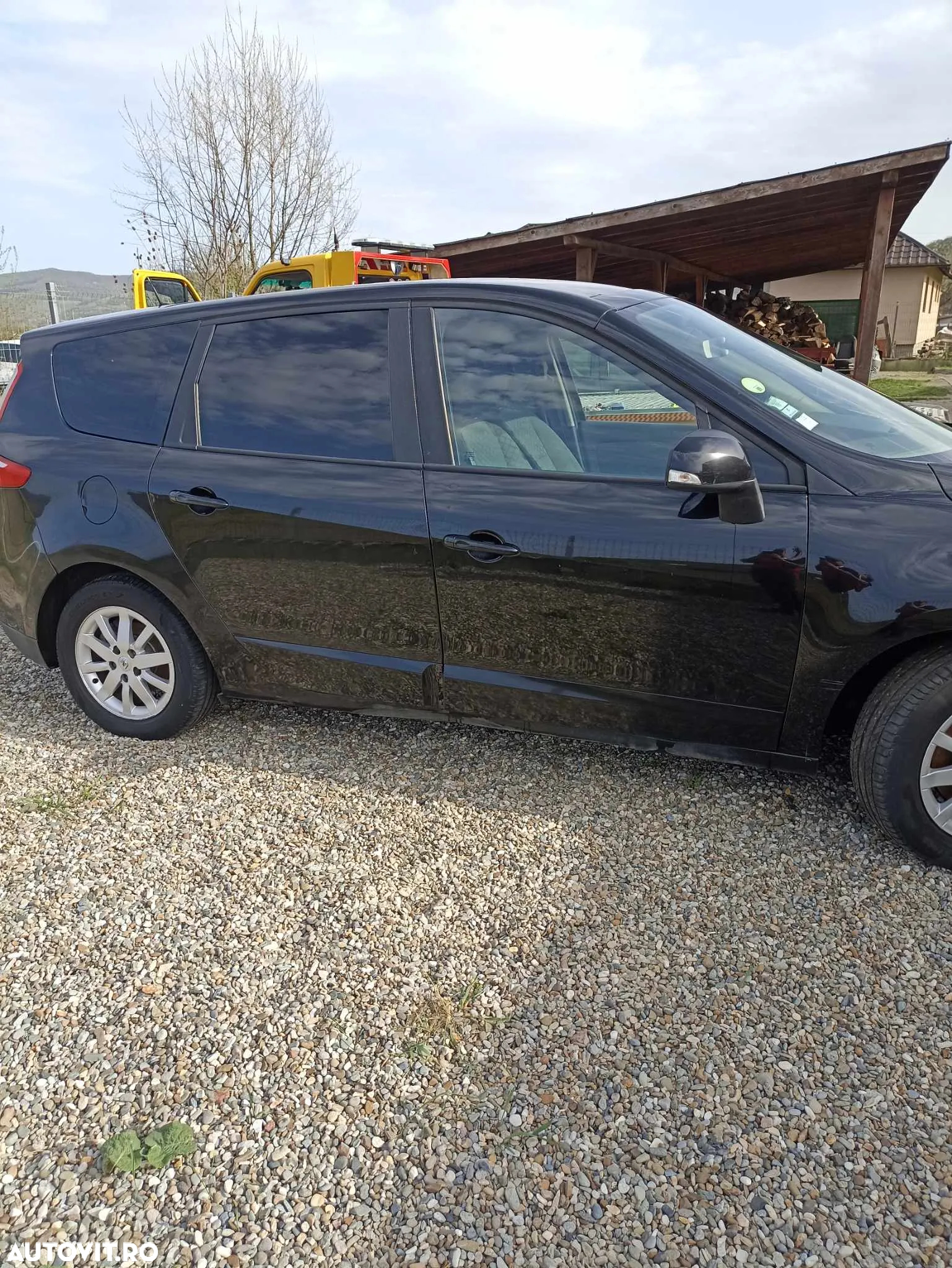 Renault Scenic - 4