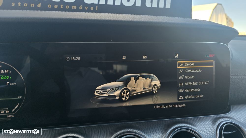 Mercedes-Benz E 300 de AMG Line - 32