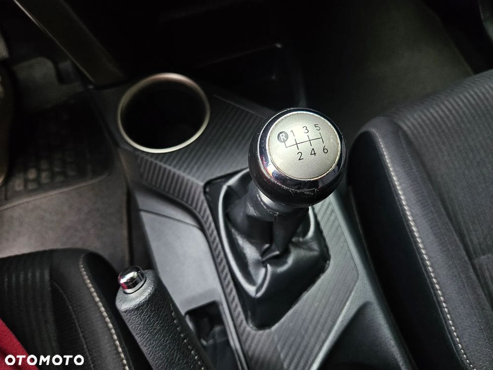 Toyota RAV4 2.0 4x4 Edition S - 28