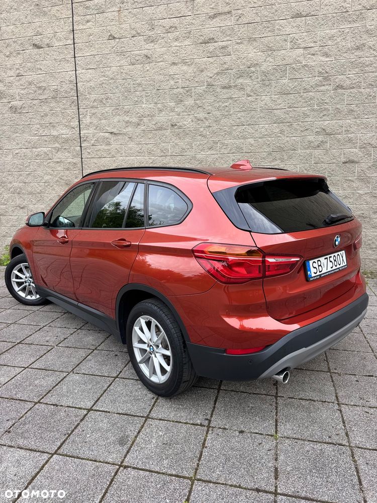 BMW X1 sDrive18i Advantage - 4