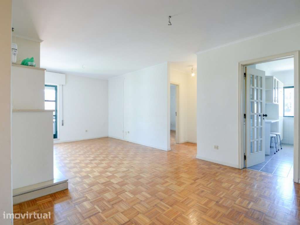 T3 Duplex com Garagem | Ótima Varanda I Boavista - Grande imagem: 2/22