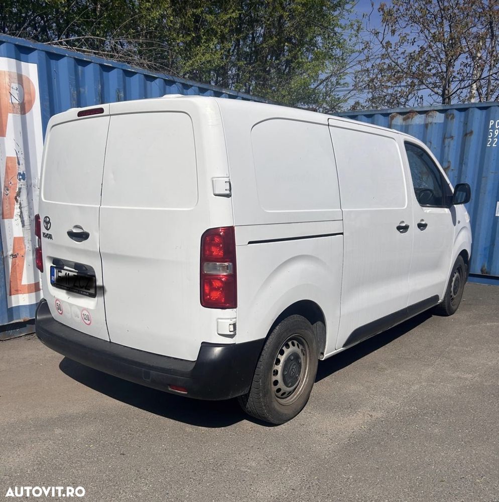 Toyota proace - 4