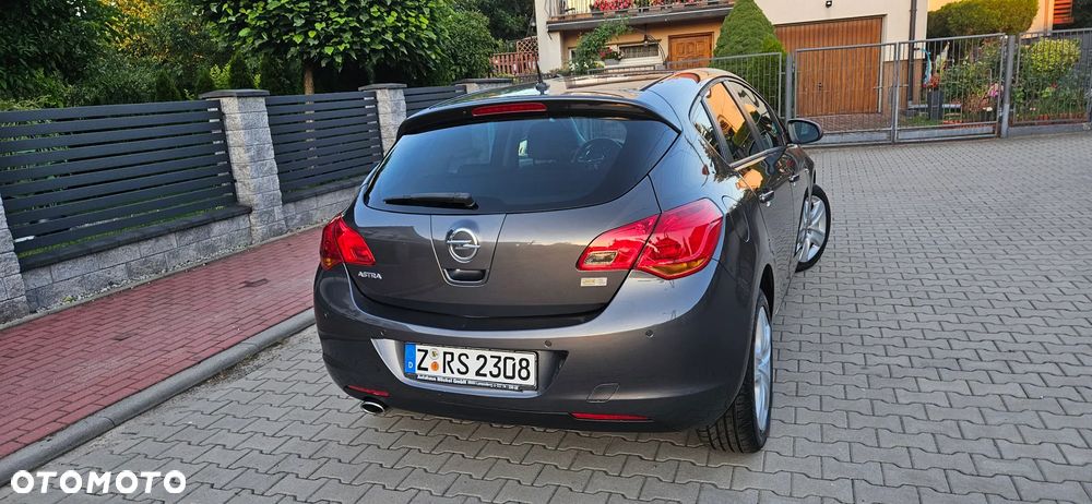 Opel Astra 1.4 Turbo Color Edition - 8