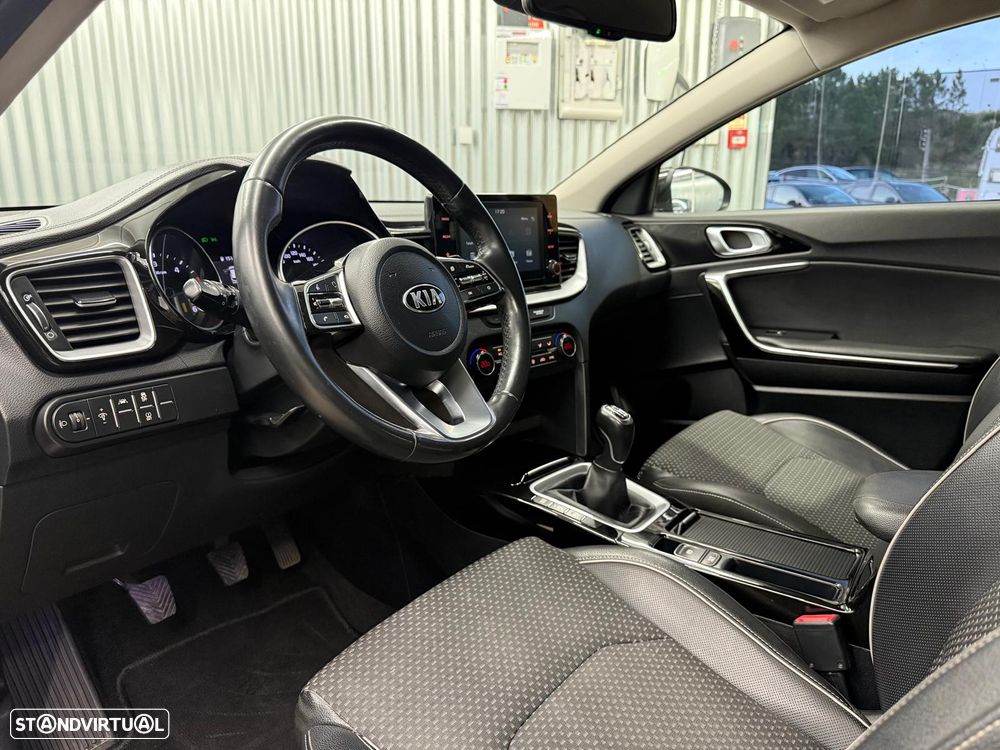 Kia Ceed SW 1.6 CRDi MHEV Drive - 15