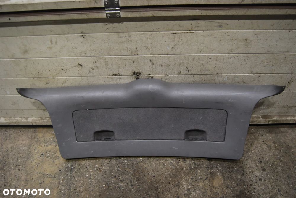 OSŁONA TAPICERKA BAGAŻNIKA TYŁ TYLNA 3B9867601 VW PASSAT B5 FL KOMBI SIWA - 1