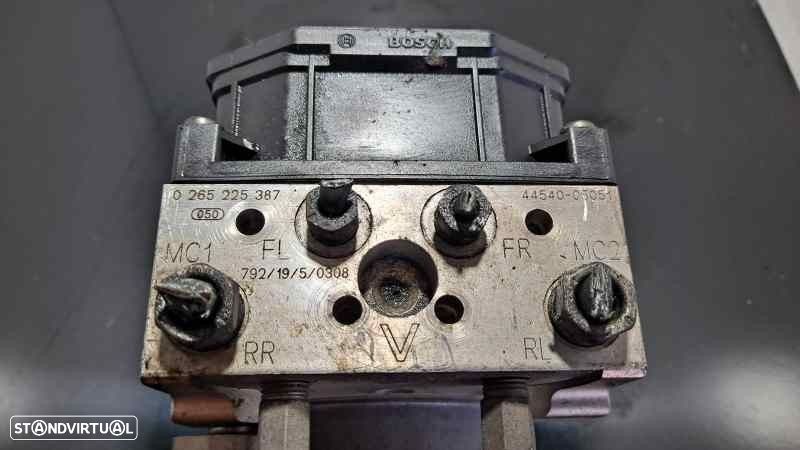 ABS TOYOTA AVENSIS BREAK FAMILIAR 2008 - 5