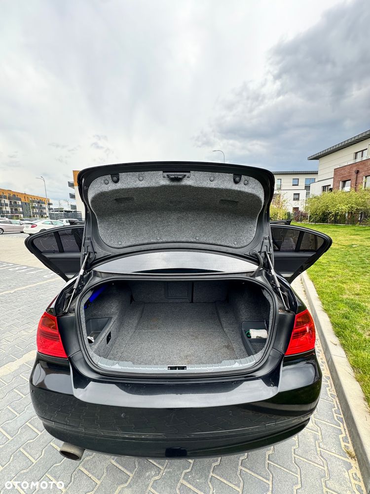 BMW Seria 3 320i Edition Lifestyle - 10