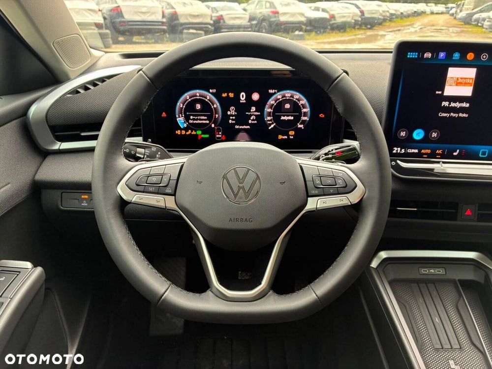 Volkswagen T-Roc 1.5 eTSI Life DSG - 14