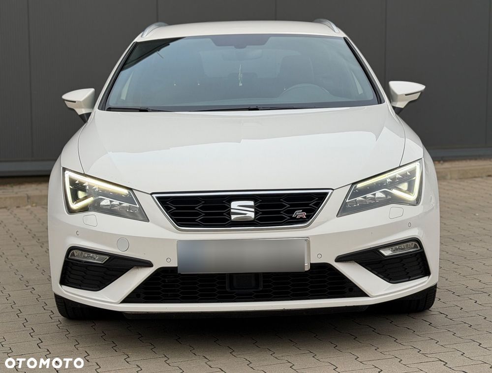 Seat Leon 2019 photo 2