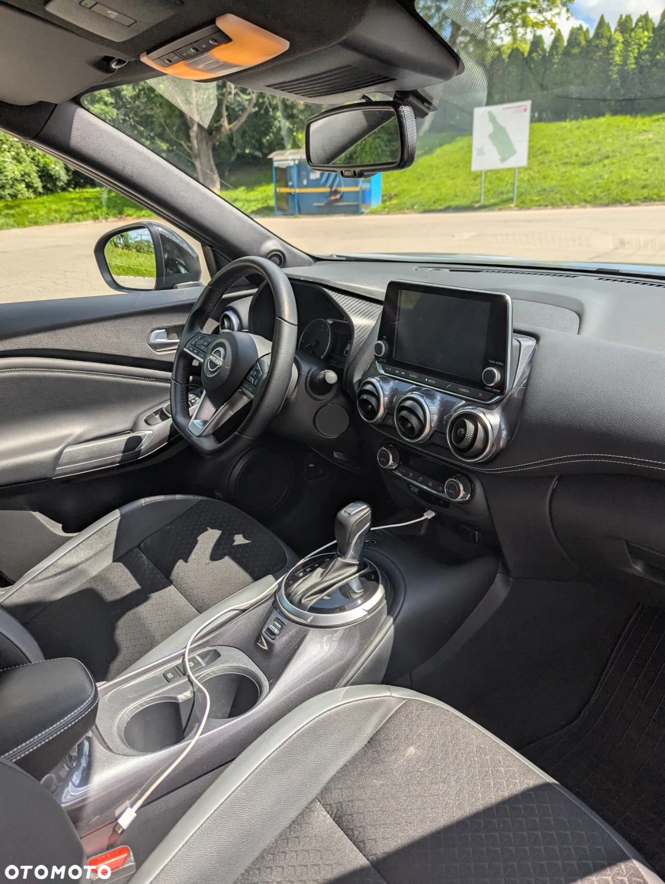 Nissan Juke 1.0 DIG-T N-Connecta DCT - 10