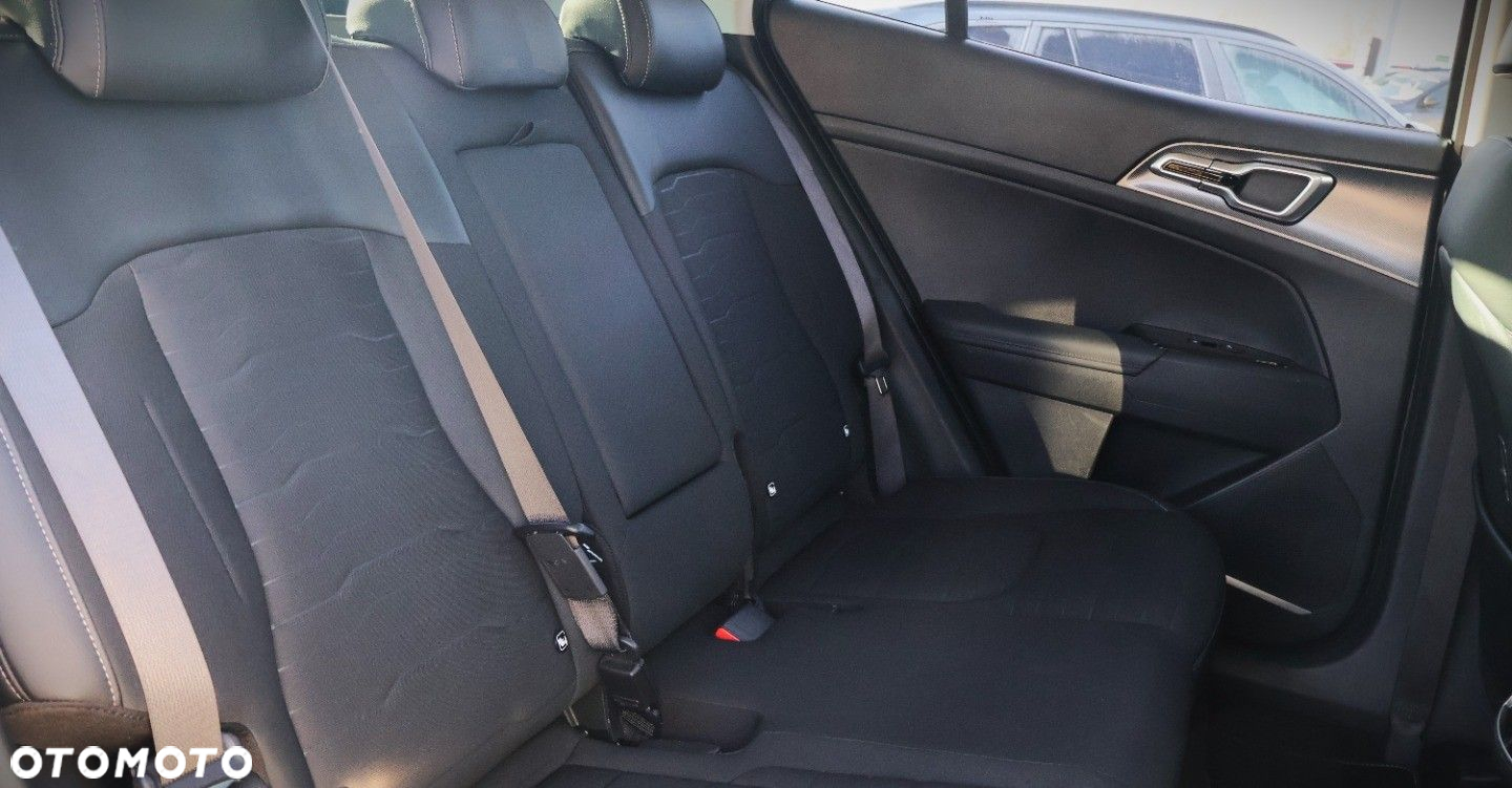 Kia Sportage - 16